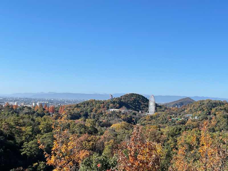 展望台からの景色です。晴れた日には小牧山の小牧城、犬山城、金華山の岐阜城を一望することができます。